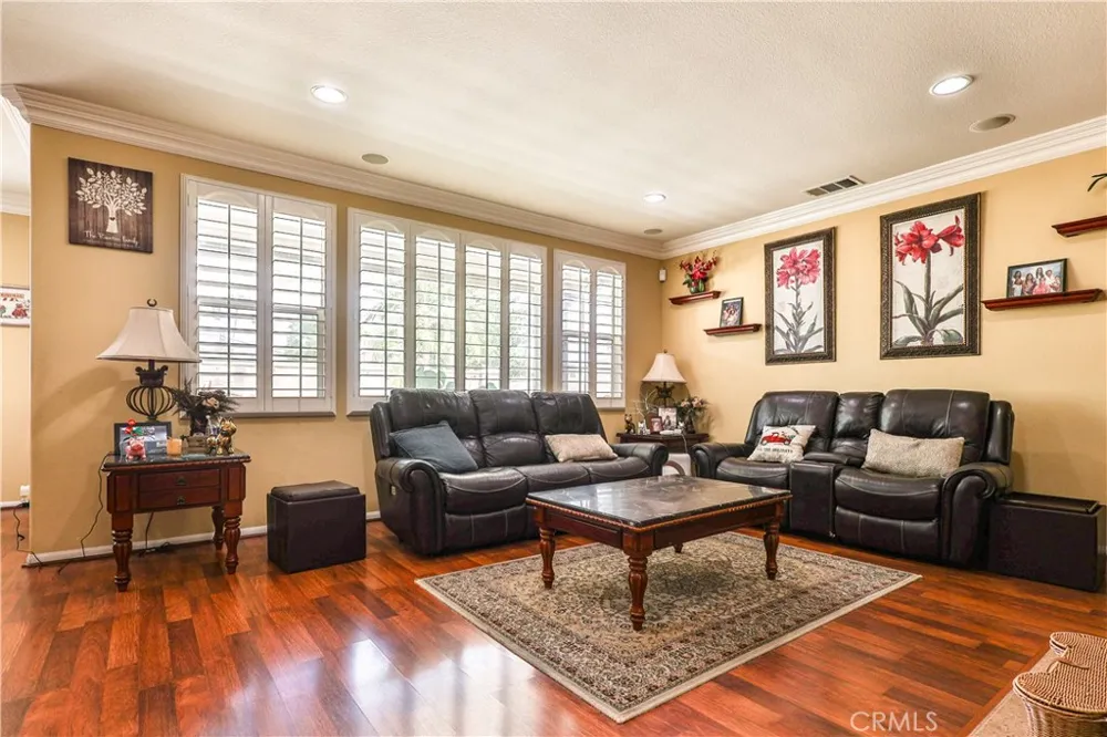 1886 Richards Upland, CA 91784