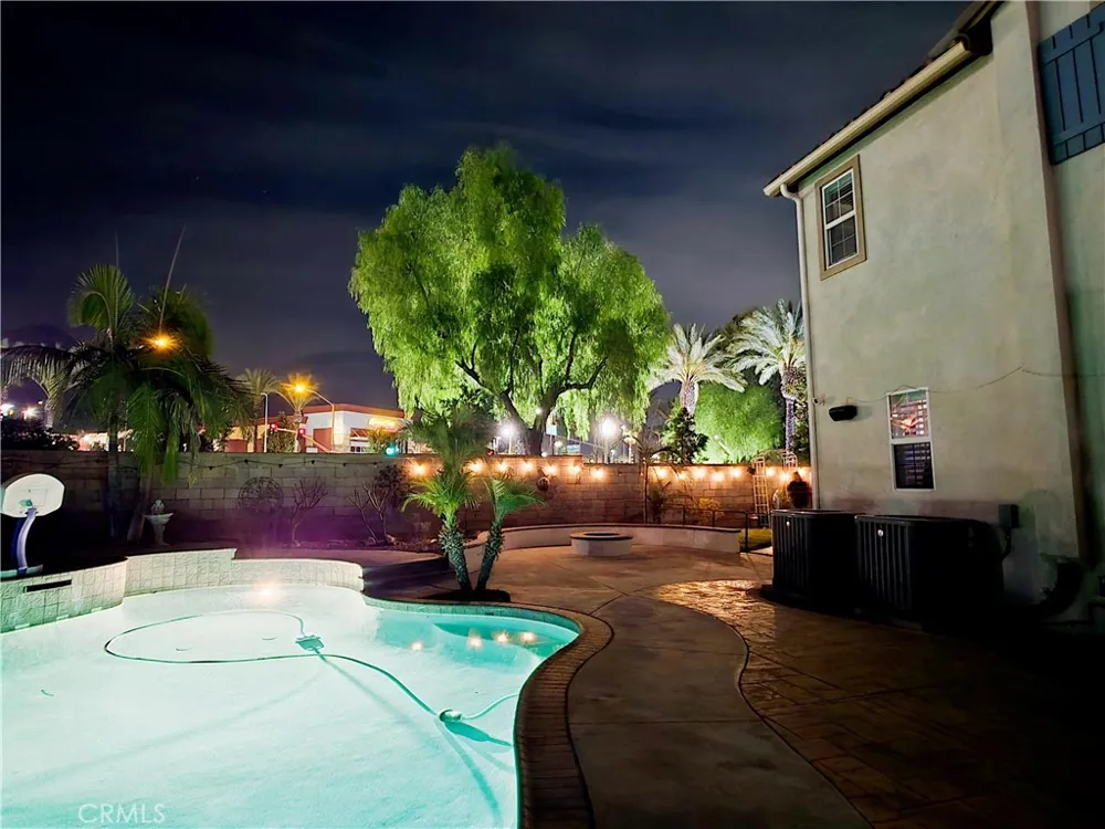 1886 Richards Upland, CA 91784