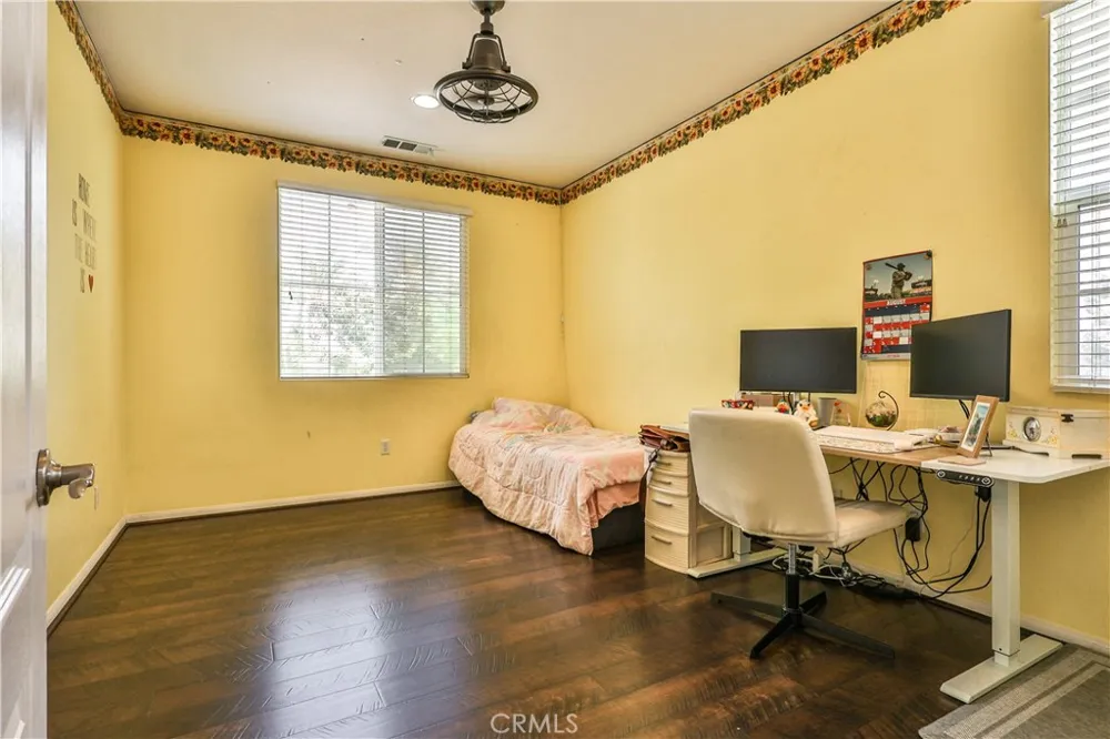 1886 Richards Upland, CA 91784