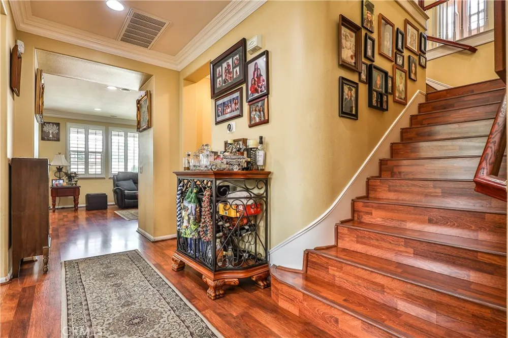1886 Richards Upland, CA 91784