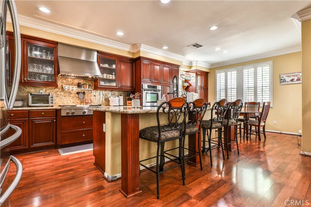 1886 Richards Upland, CA 91784