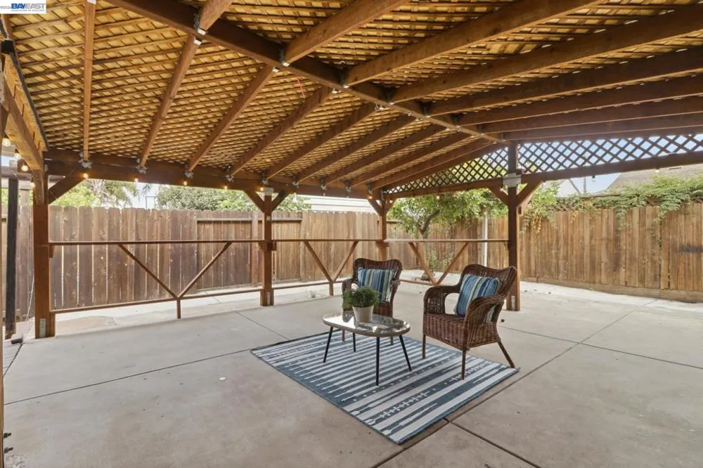 824 Moraga Dr San Leandro, CA 94578