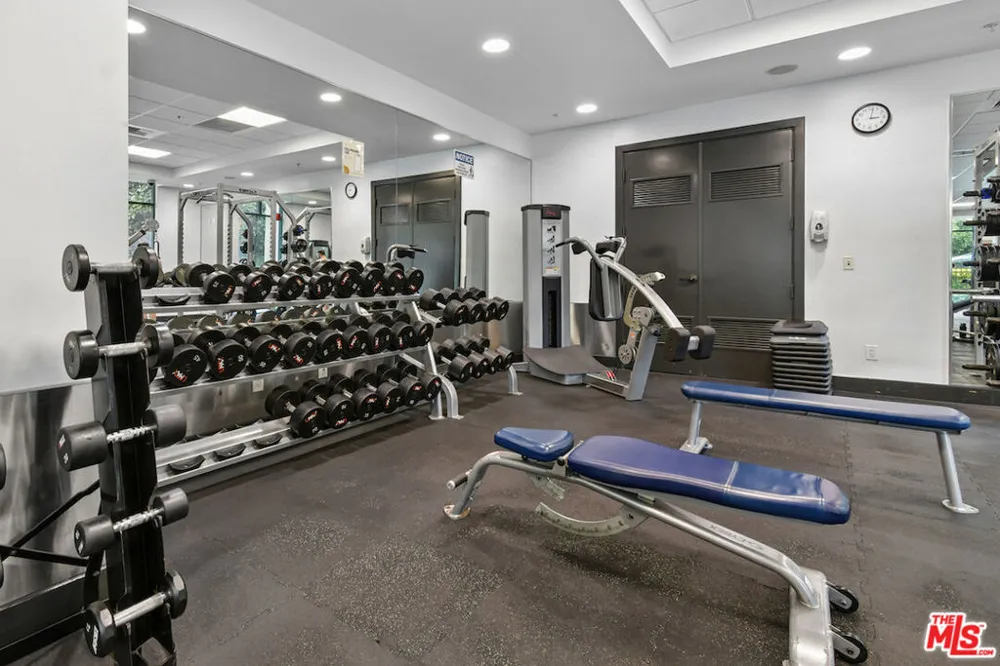 5625 Crescent Parkway #109 Playa Vista, CA 90094