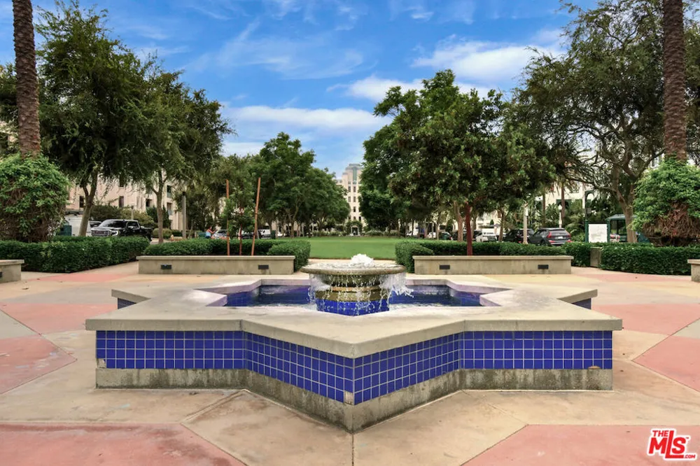 5625 Crescent Parkway #109 Playa Vista, CA 90094