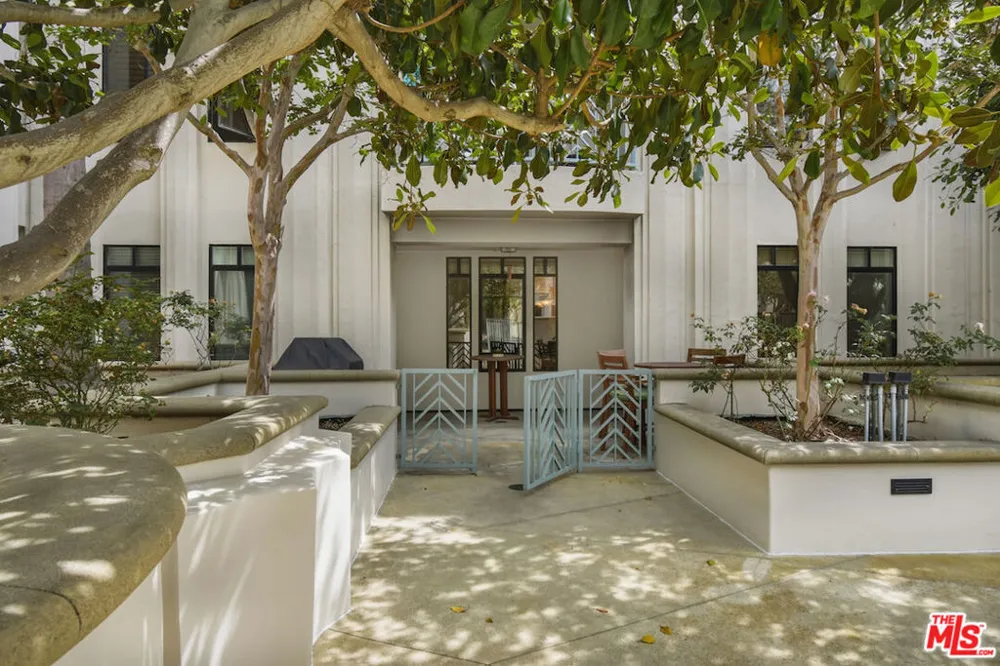 5625 Crescent Parkway #109 Playa Vista, CA 90094