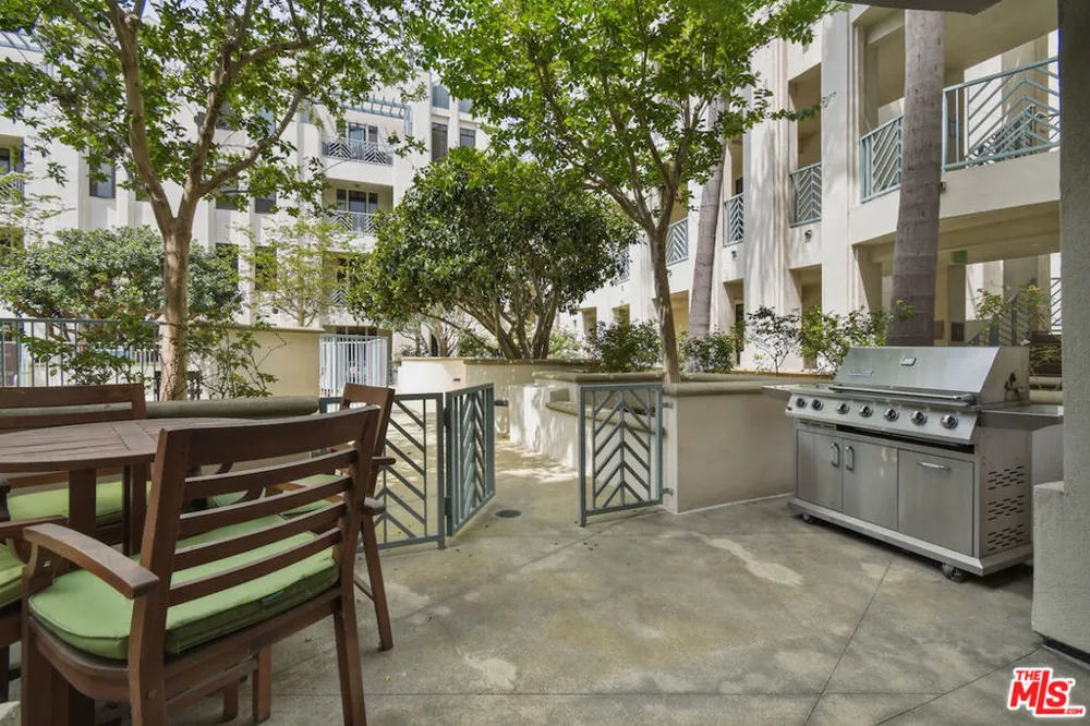 5625 Crescent Parkway #109 Playa Vista, CA 90094