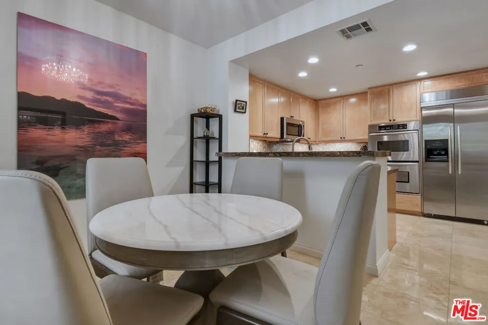 5625 Crescent Parkway #109 Playa Vista, CA 90094