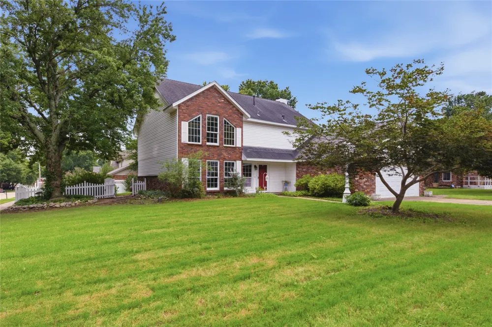 103 W Quanah Court Broken Arrow, OK 74011