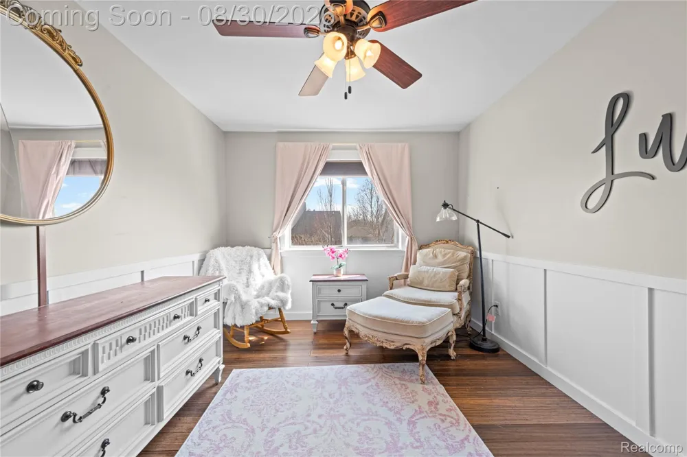 26833 Arcadia Drive Flat Rock City, MI 48134