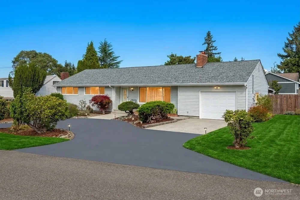 3145 Locust Avenue University Place, WA 98466