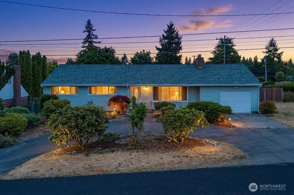 3145 Locust Avenue University Place, WA 98466