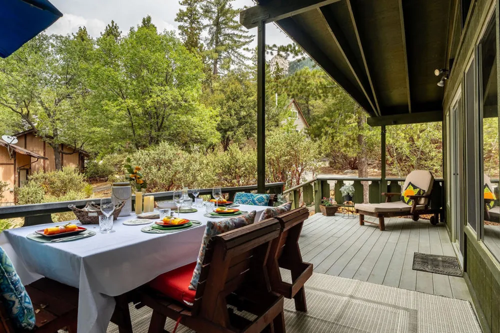 25461 Glen Road Idyllwild, CA 92549