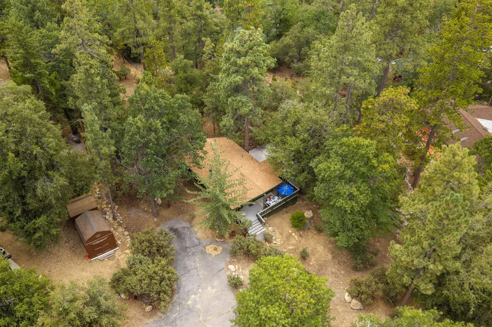25461 Glen Road Idyllwild, CA 92549