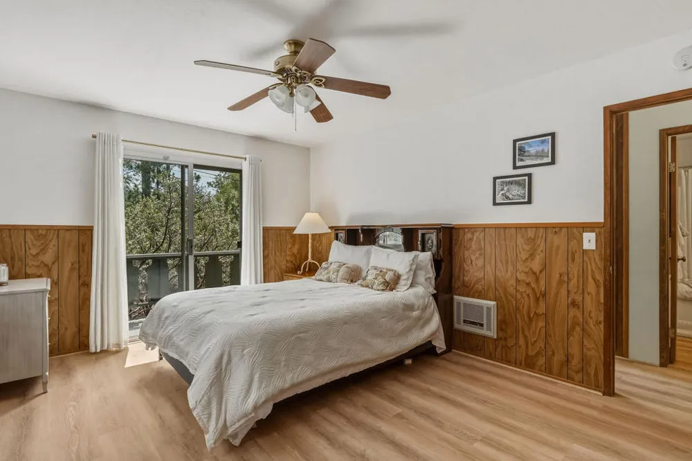 25461 Glen Road Idyllwild, CA 92549