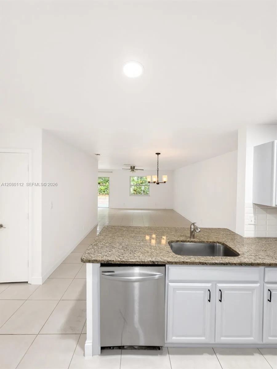 10226 NW 31st St #0 Coral Springs, FL 33065