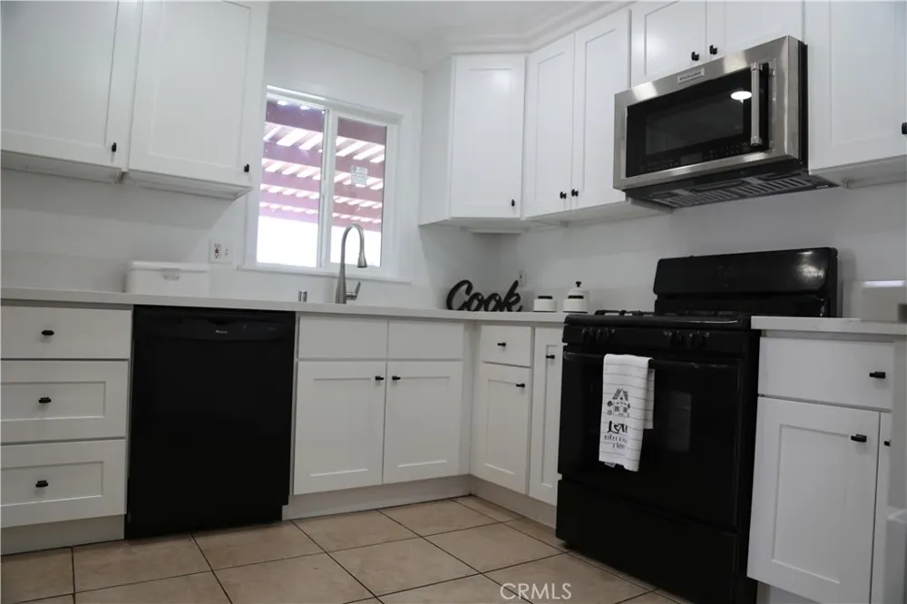 202 E Cherry Hill Court Ontario, CA 91761
