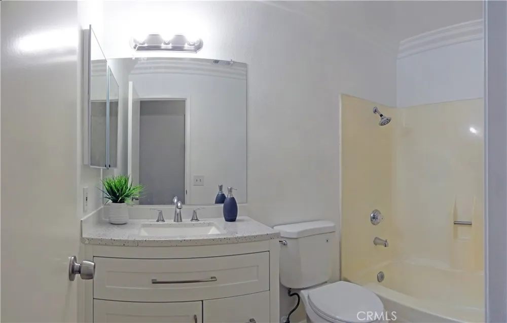 202 E Cherry Hill Court Ontario, CA 91761