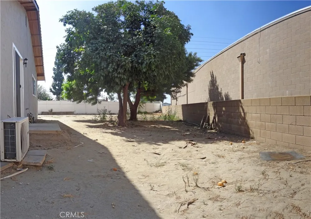 202 E Cherry Hill Court Ontario, CA 91761