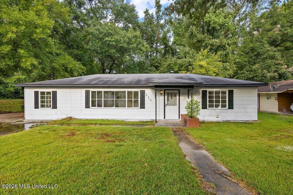 230 Hillside Drive Vicksburg, MS 39180