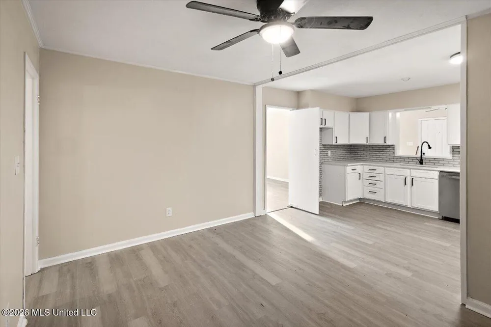 230 Hillside Drive Vicksburg, MS 39180