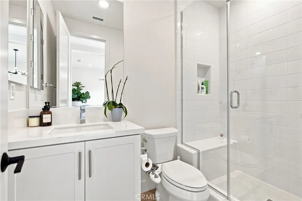 16311 Veterans Tustin, CA 92782