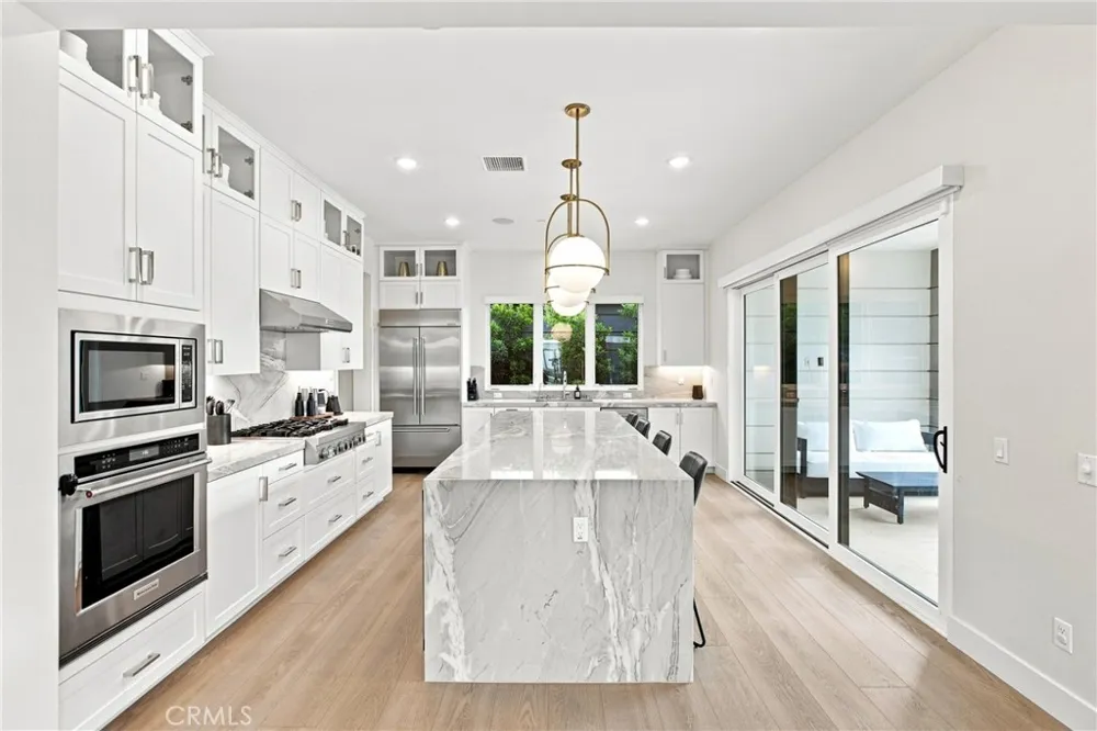 16311 Veterans Tustin, CA 92782