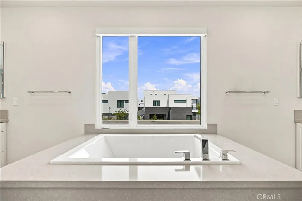 16311 Veterans Tustin, CA 92782