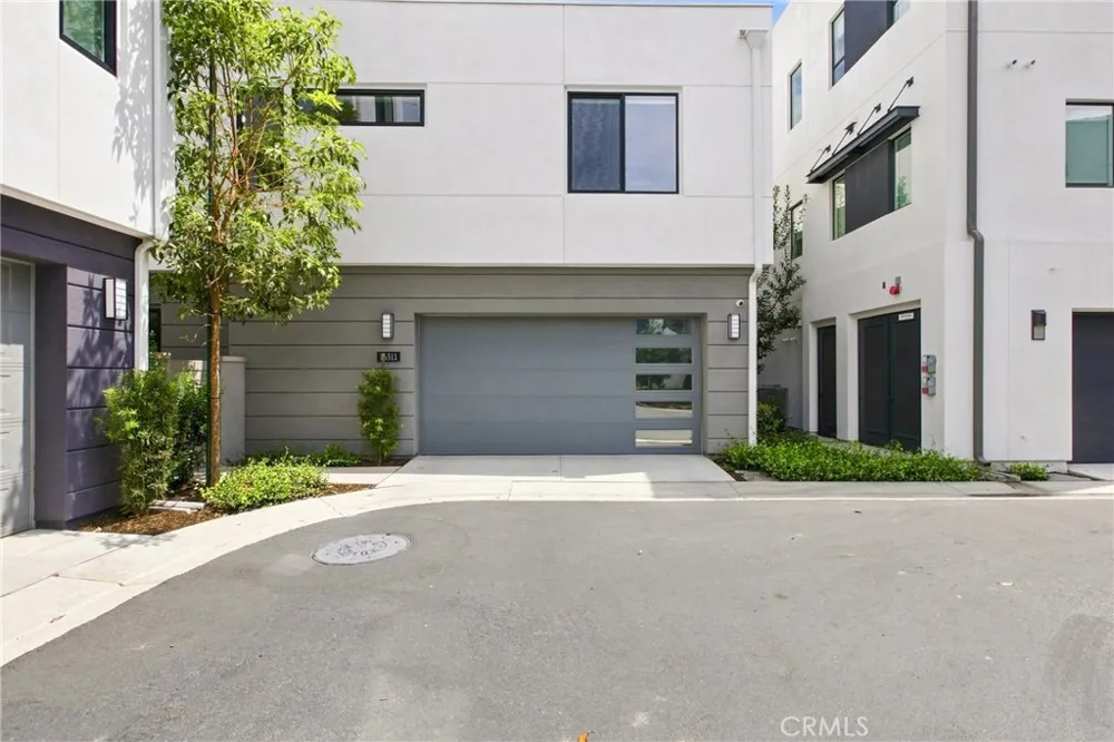 16311 Veterans Tustin, CA 92782