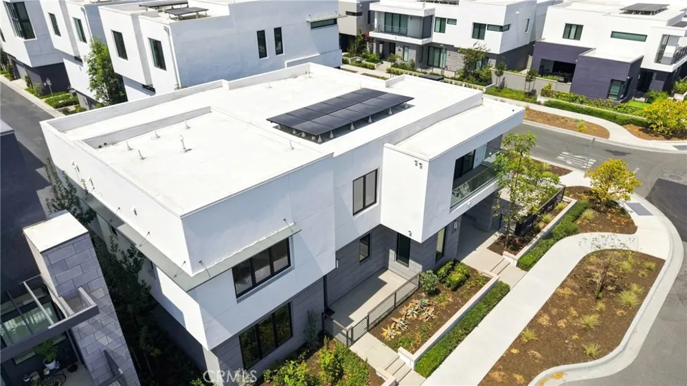 16311 Veterans Tustin, CA 92782