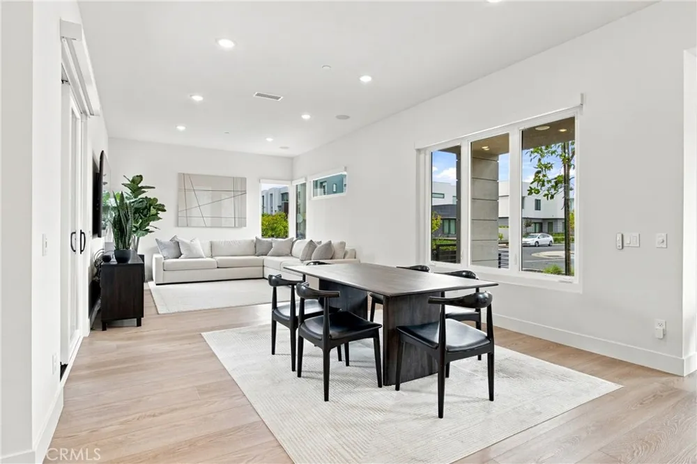 16311 Veterans Tustin, CA 92782
