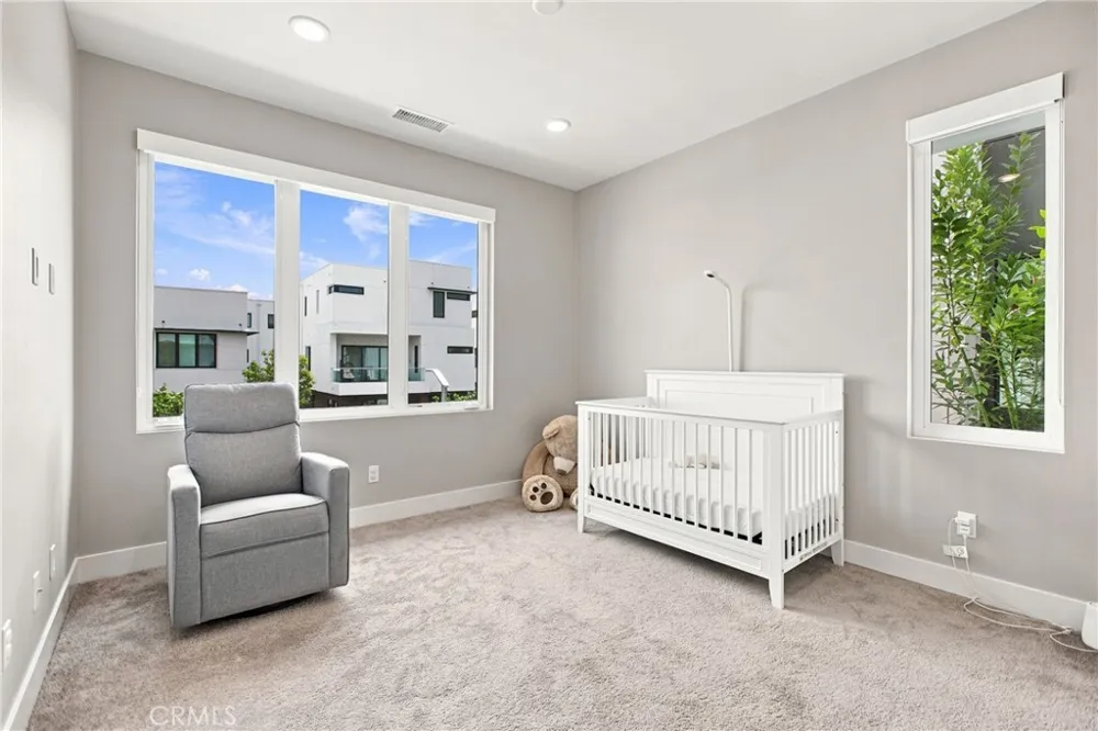 16311 Veterans Tustin, CA 92782