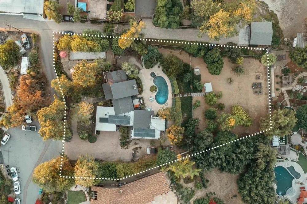 5021 Bluff Place El Cajon, CA 92020