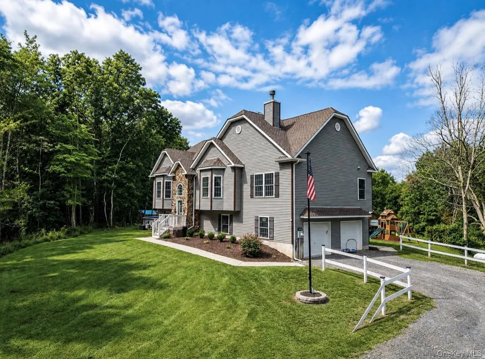 960 County Route 17 Montgomery, NY 12549