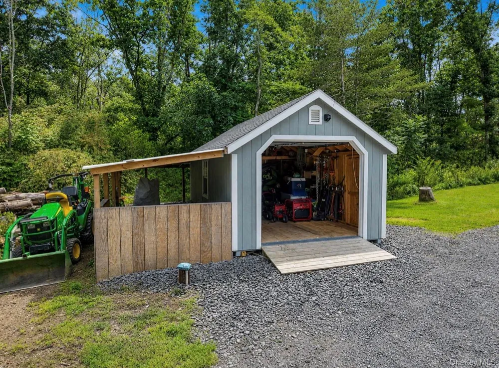 960 County Route 17 Montgomery, NY 12549