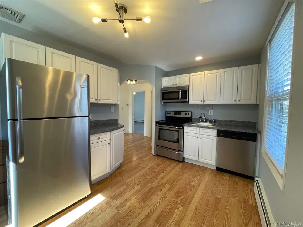 20 Dewey Street #2 Huntington, NY 11743