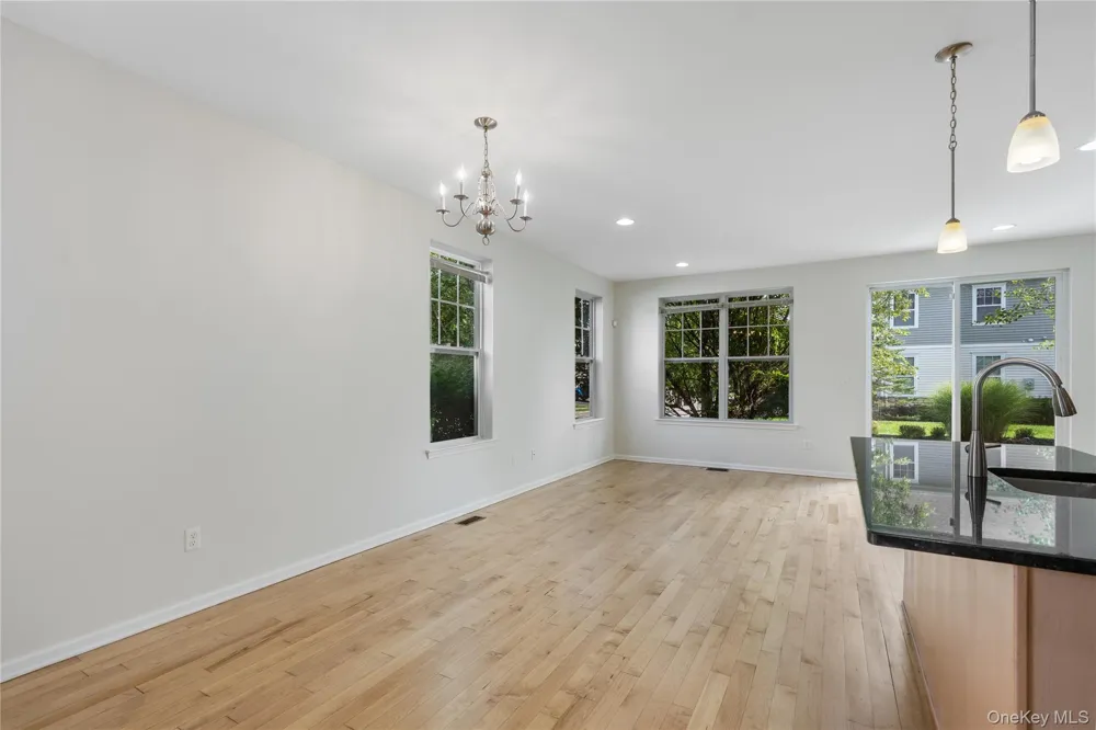 34 Field Stone Drive Middletown, NY 10940
