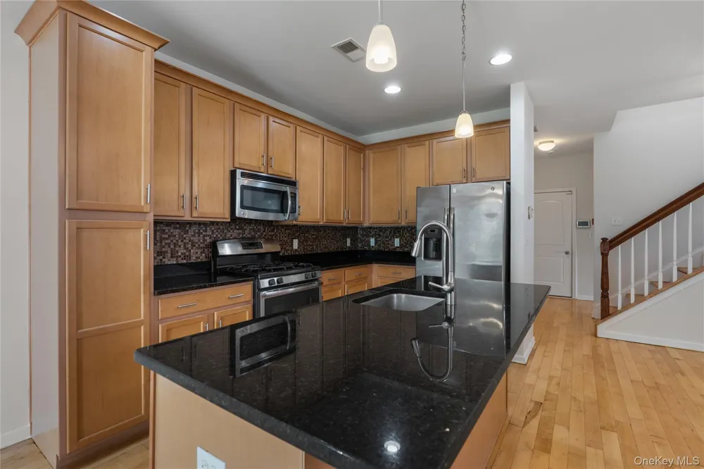 34 Field Stone Drive Middletown, NY 10940