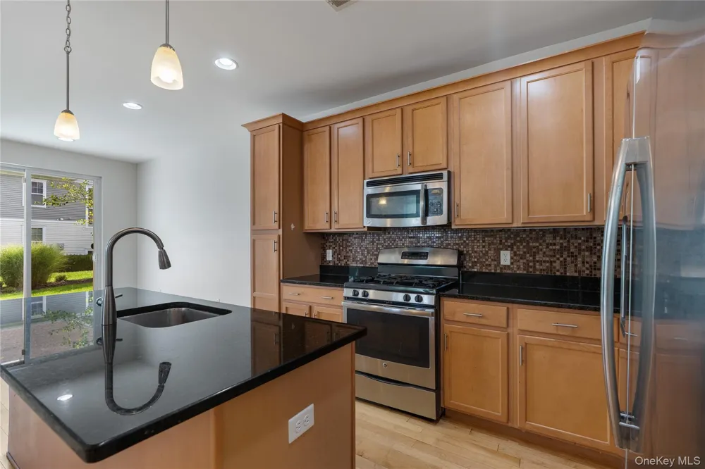 34 Field Stone Drive Middletown, NY 10940