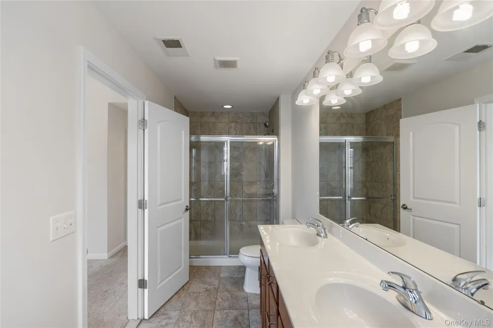 34 Field Stone Drive Middletown, NY 10940