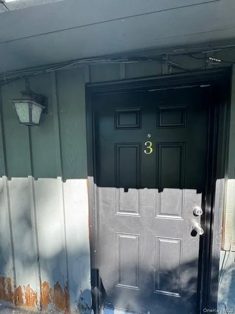 493 Main Street #3 Beacon, NY 12508