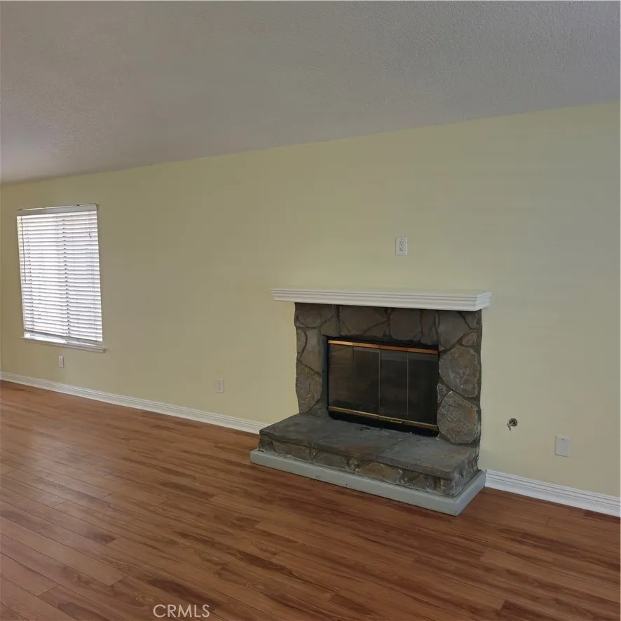 1211 Suncrest Corona, CA 92882