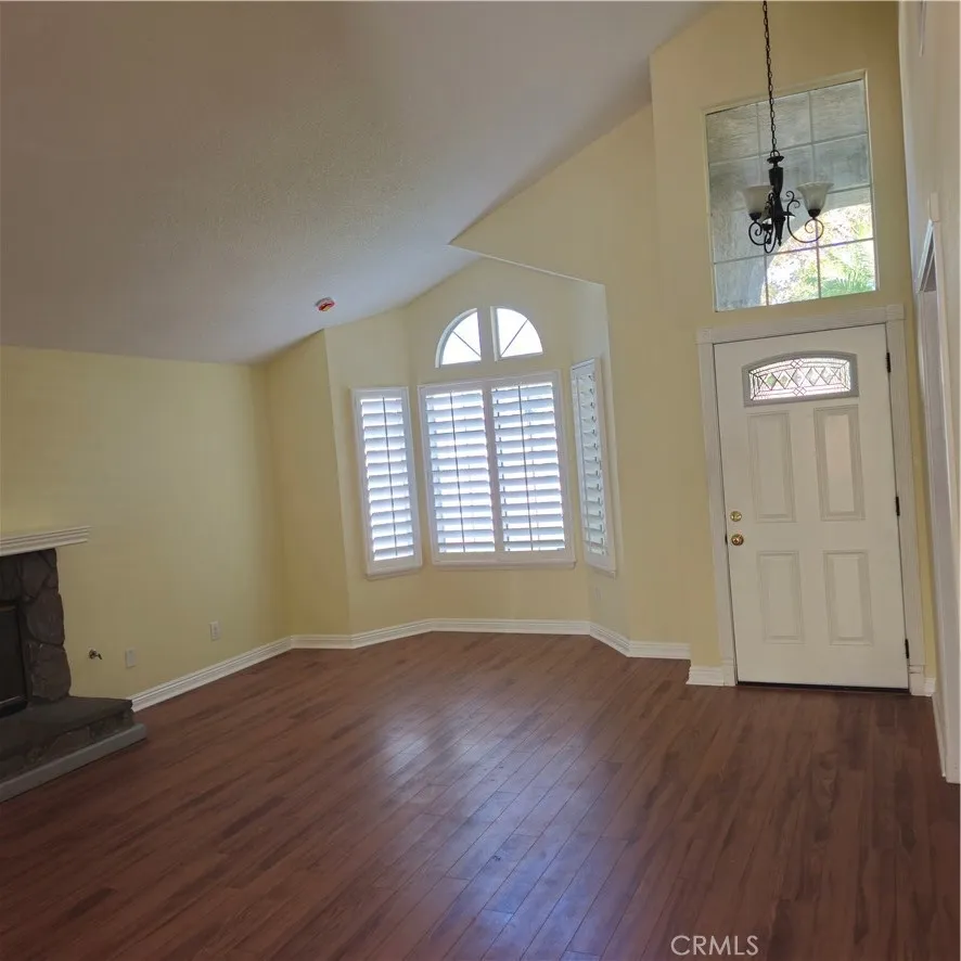 1211 Suncrest Corona, CA 92882
