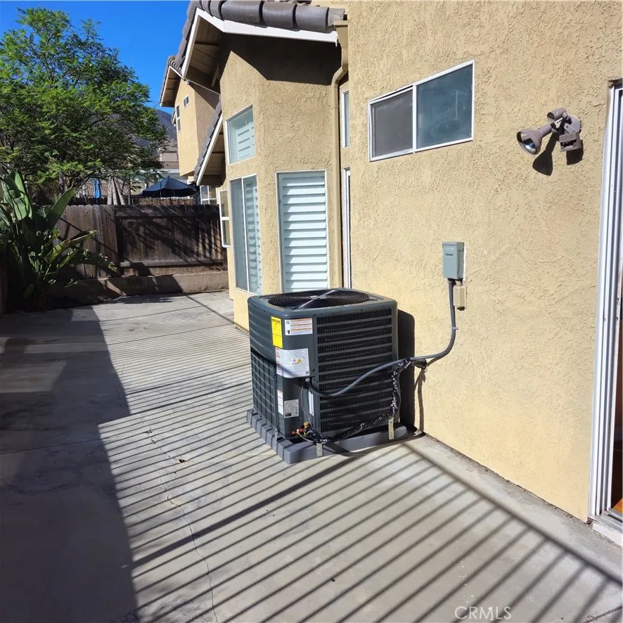 1211 Suncrest Corona, CA 92882