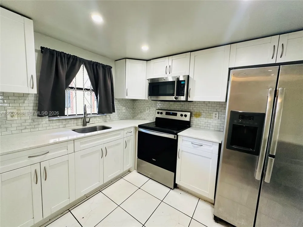 6565 W 26th Dr #34-104 Hialeah, FL 33016