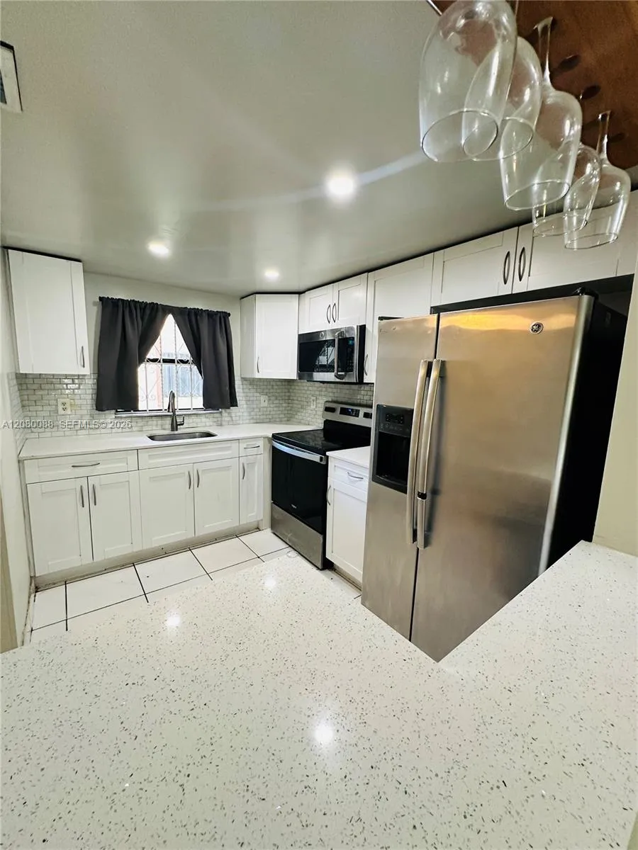 6565 W 26th Dr #34-104 Hialeah, FL 33016