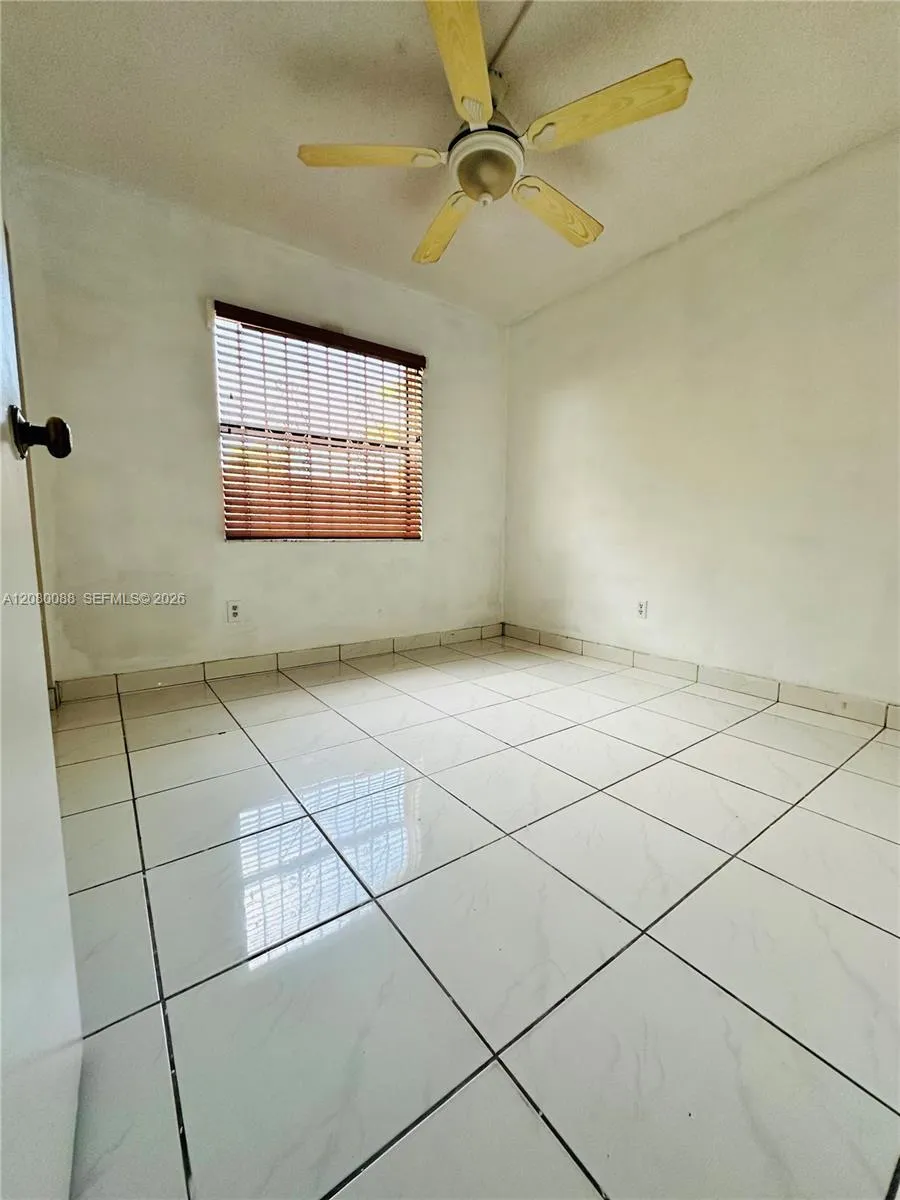 6565 W 26th Dr #34-104 Hialeah, FL 33016