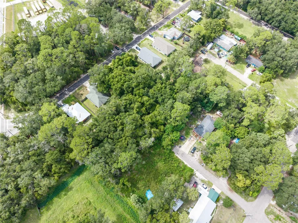 319 SE 20TH STREET Gainesville, FL 32641