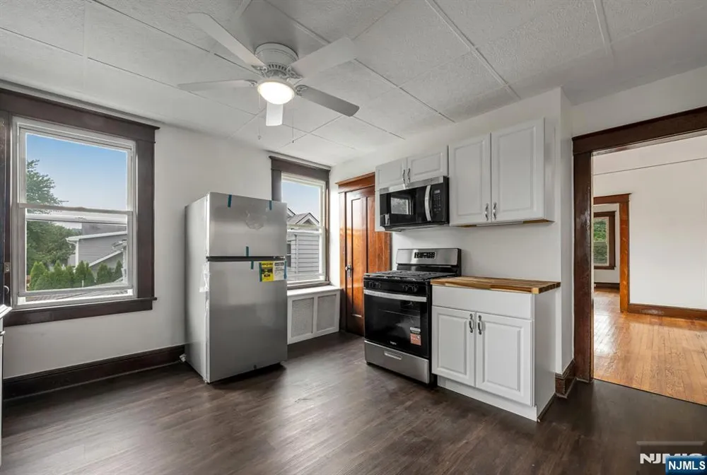 18 Unit 2 Lincoln Avenue 2 Little Falls, NJ 07424