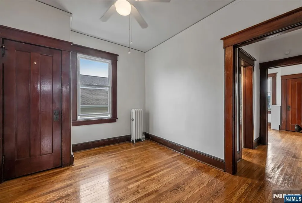 18 Unit 2 Lincoln Avenue 2 Little Falls, NJ 07424