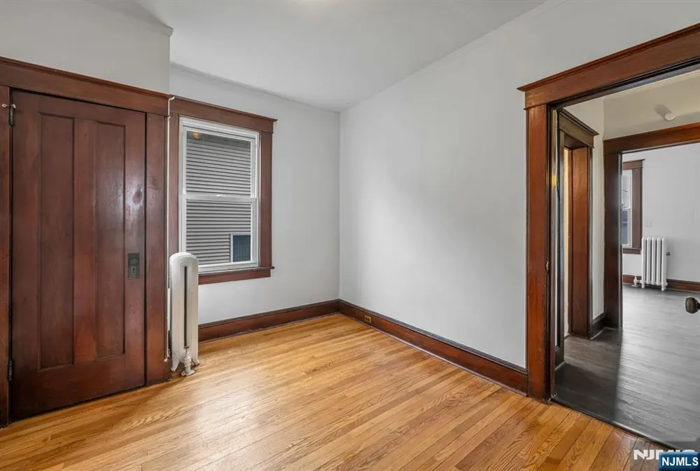 18 Lincoln Avenue 1 Little Falls, NJ 07424